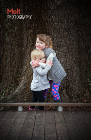 Family photo shoot fun in The Botanicla Gardens, Dunedin