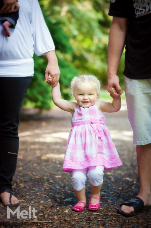 Sarah, Daniel, Harmony & Wiremu shoot at Chingford Park.